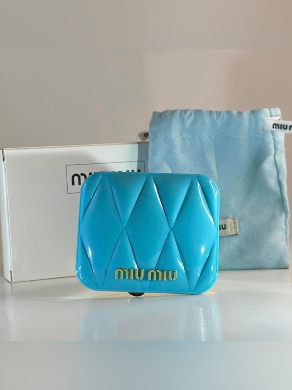 Miu Miu Makeup NIB Glossy Quilted Compact Case in Bright Blue with Gold Logo